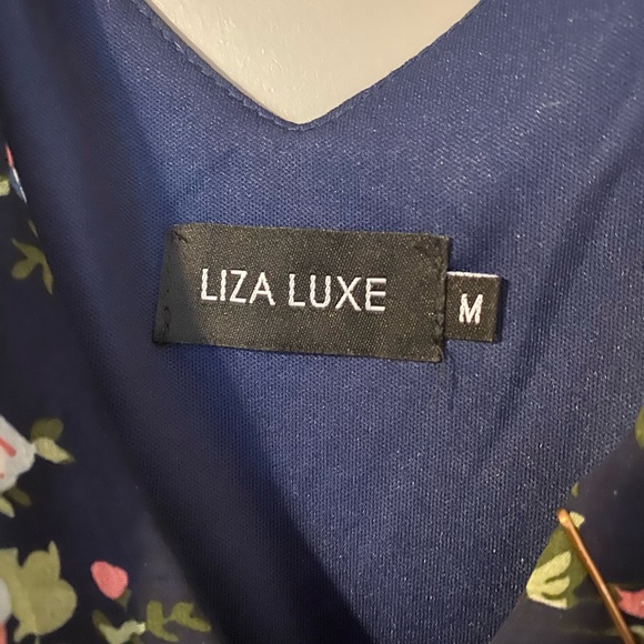 Floral Cold Shoulder Dress - Picture 2 of 3